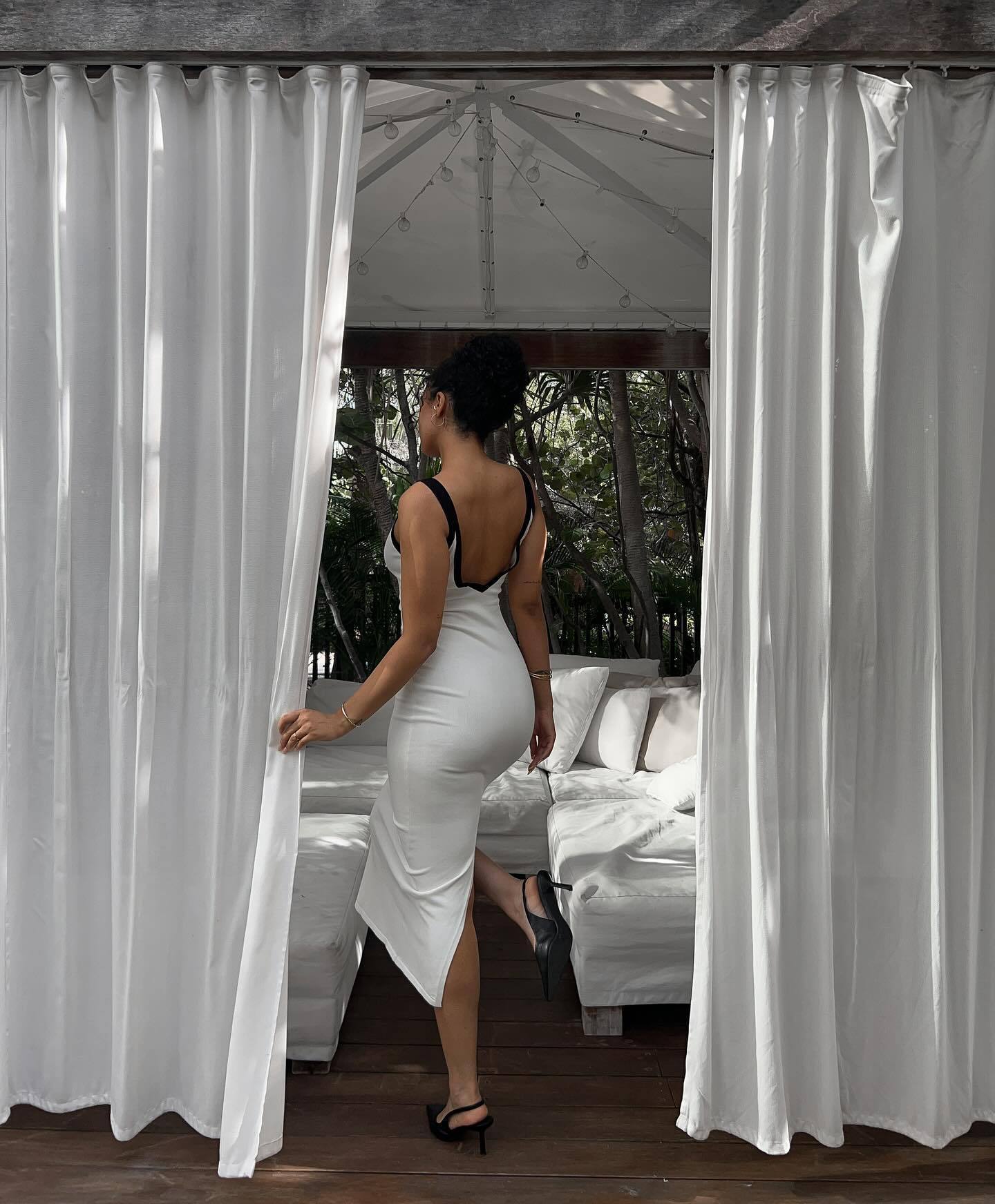 V-neck Knitted Sleeveless Split Dress