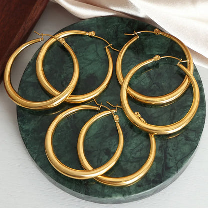 18K gold-plated stainless steel hoop earrings for everyday wear