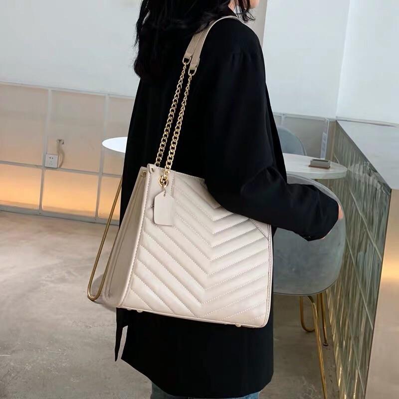 Bucket Chain Handbag