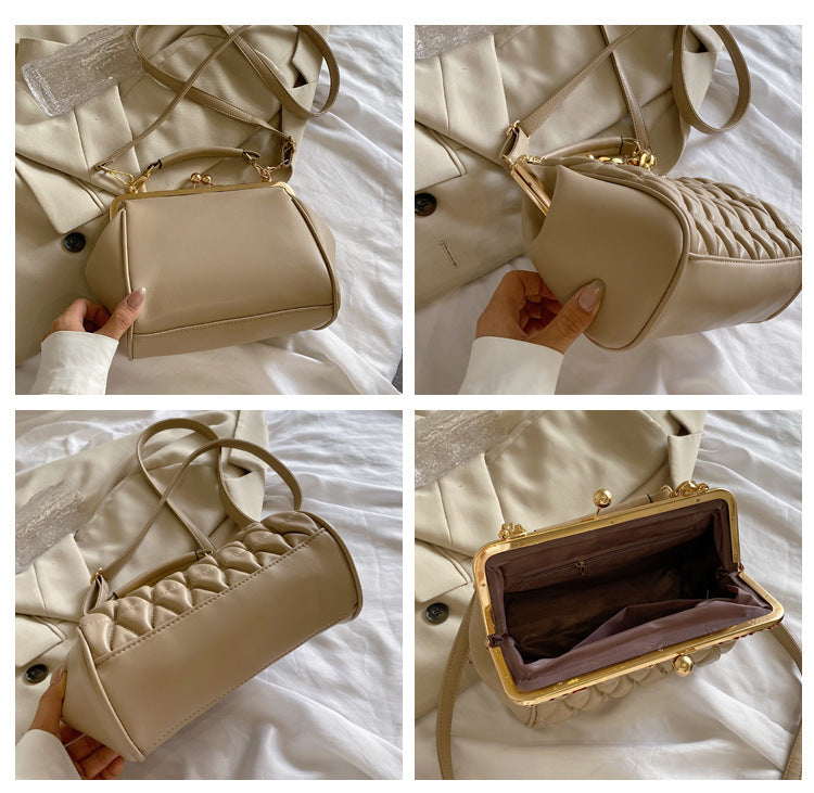 Textured Pleated Floral Detail Bag