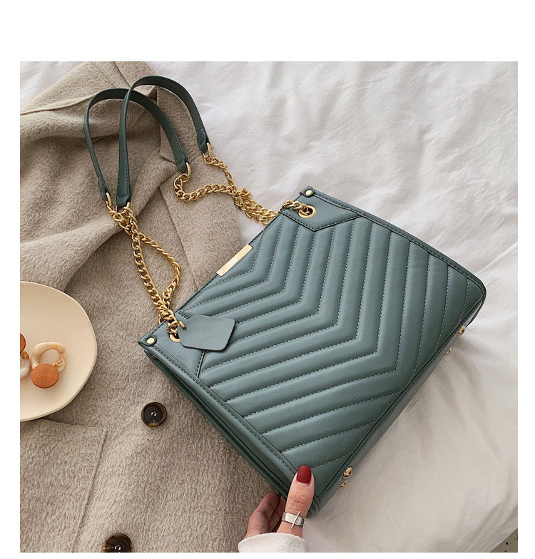 Bucket Chain Handbag