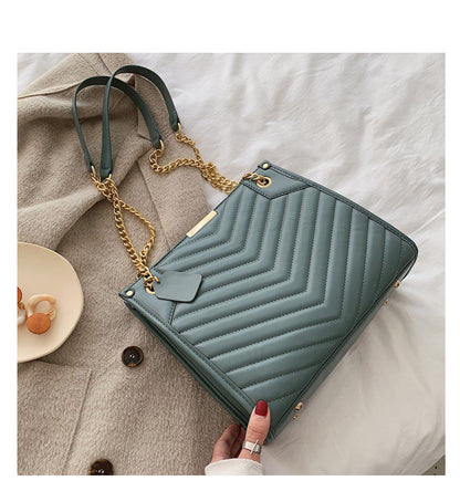 Bucket Chain Handbag