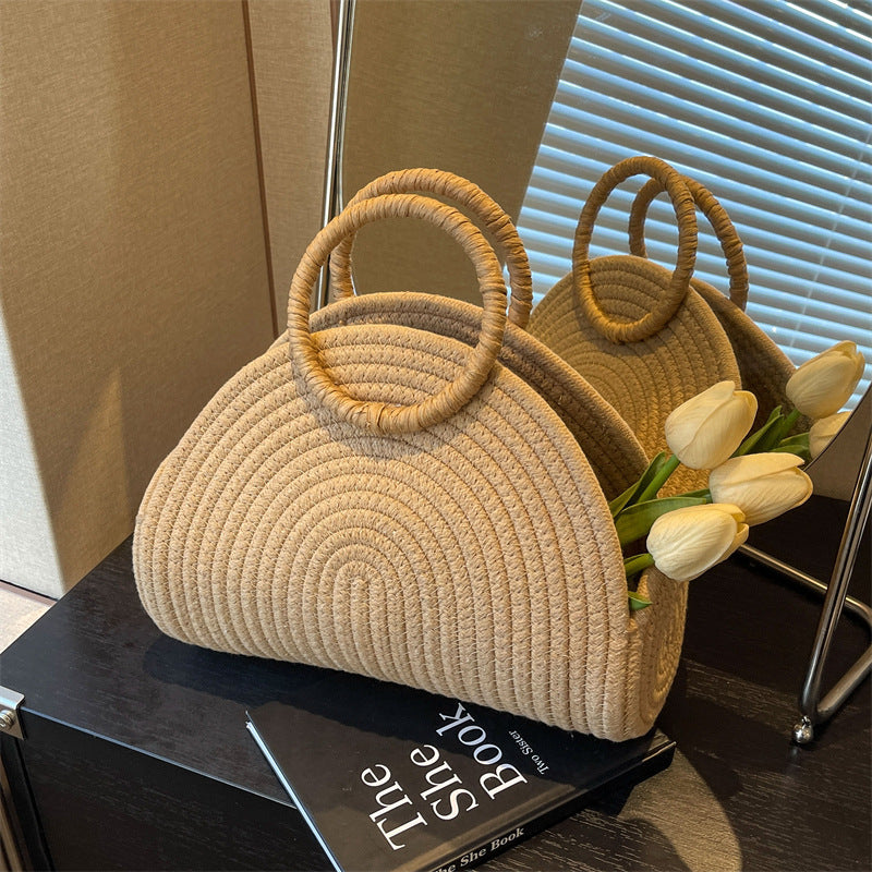 Urban Simple Holiday Casual Woven Bag