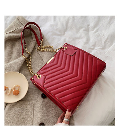 Bucket Chain Handbag