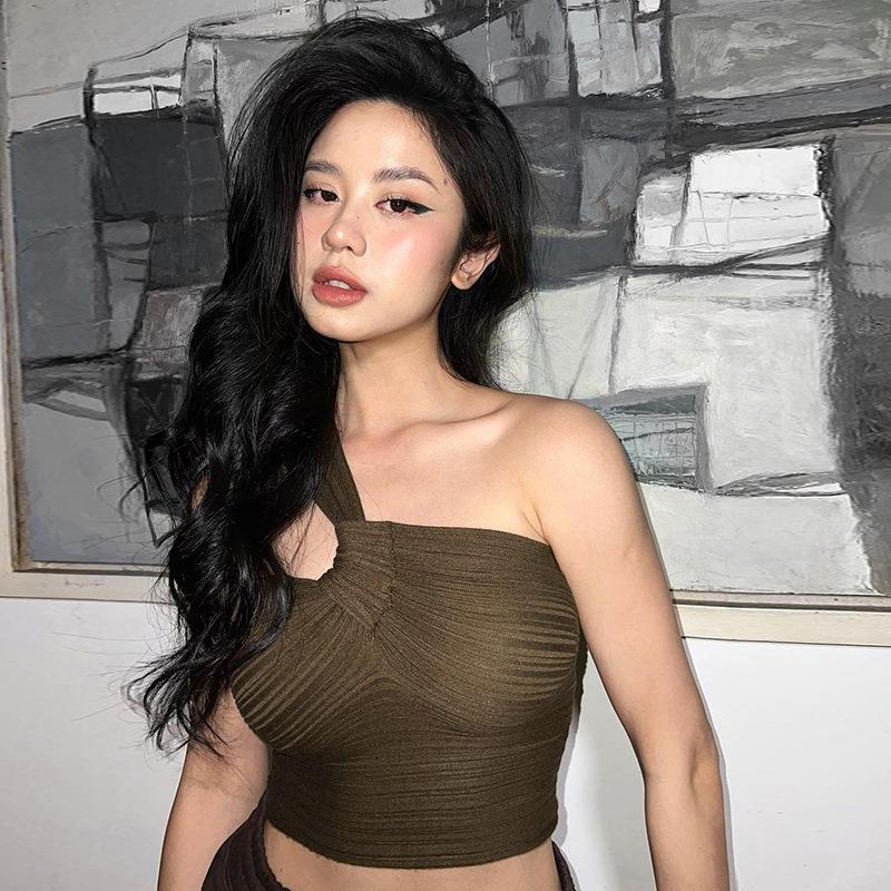 Asymmetric Single-side Top