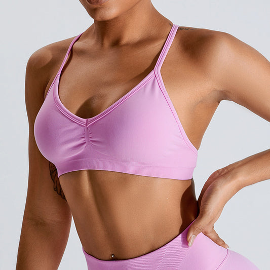 Seamless sports bra pink front