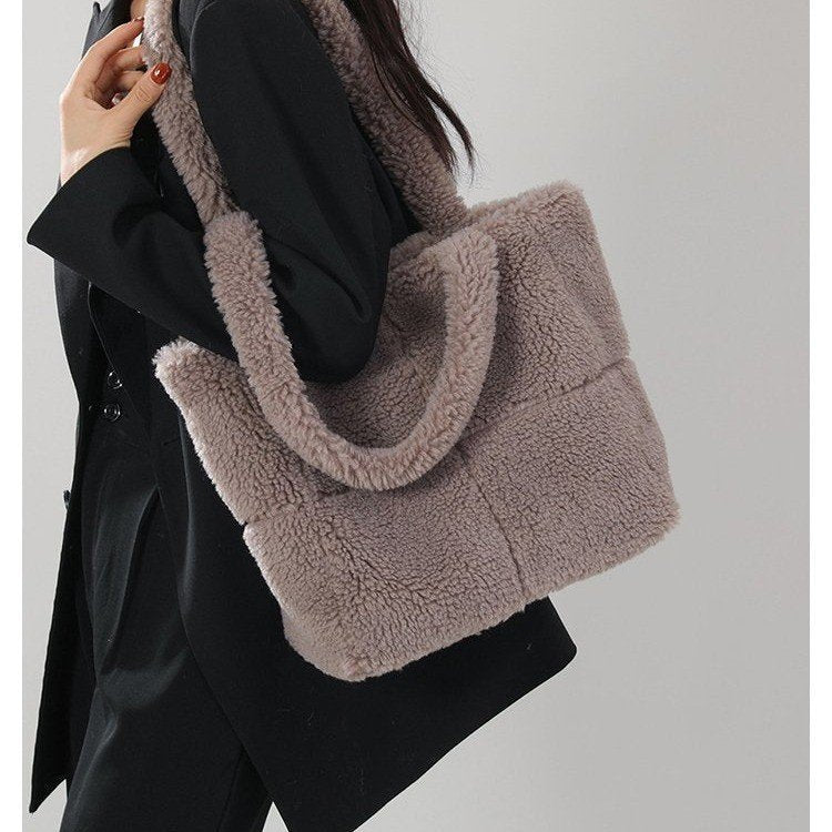 Lamb Wool Shoulder Bag