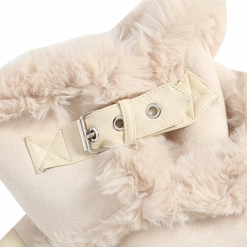 Close up buckle of white/beige with buckle detail of faux fur shearling belted moto coat for women – winter fashion