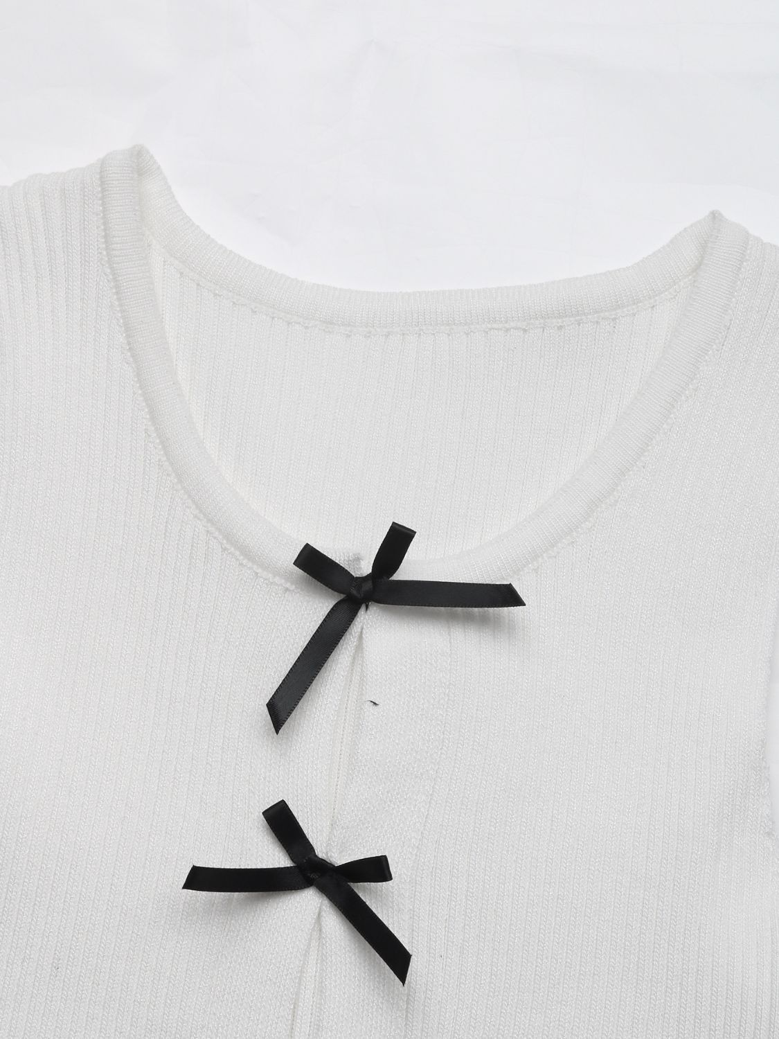 Lightweight women's round neck tank top for warm weather close up  view