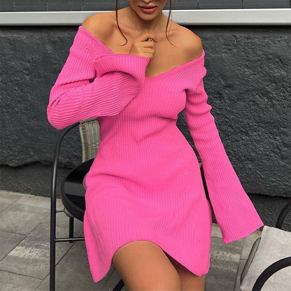 Slim V-Neck Knitted Dress